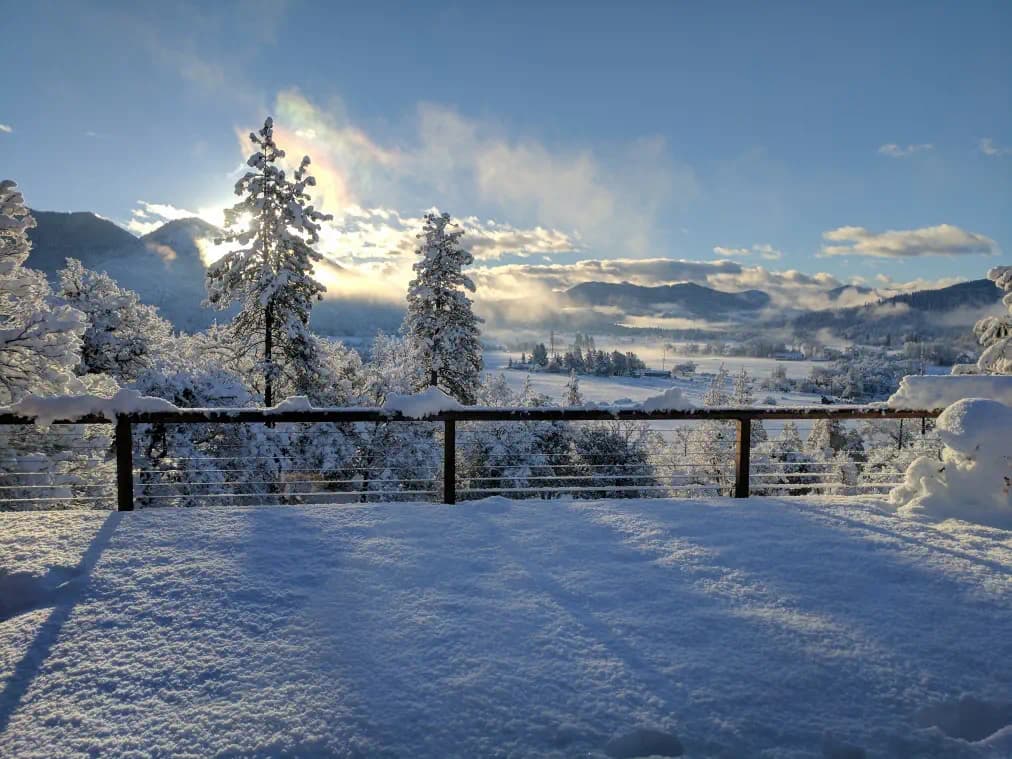 Discover Applegate Valley: Southern Oregon’s Hidden Treasure for Outdoor Adventures and Wine Tasting
