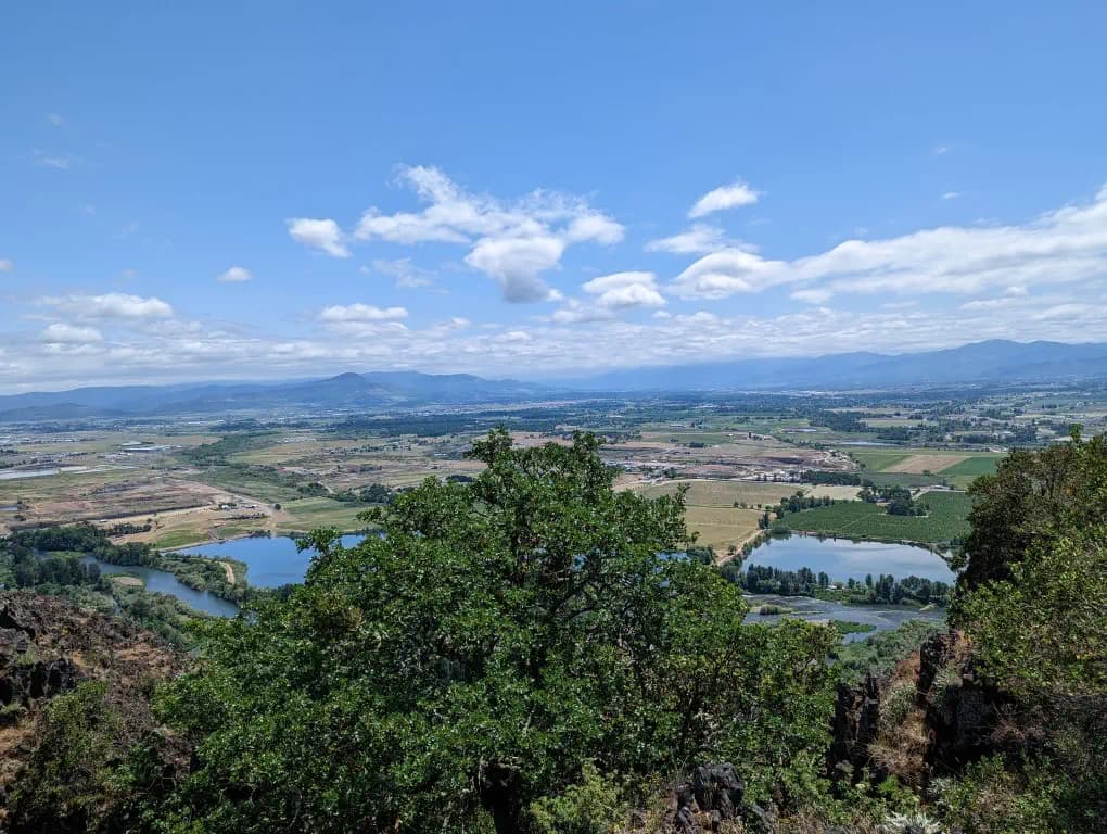 This Small Town in Oregon is Now Rated as the #1 Must-Visit of 2023 – See Why!